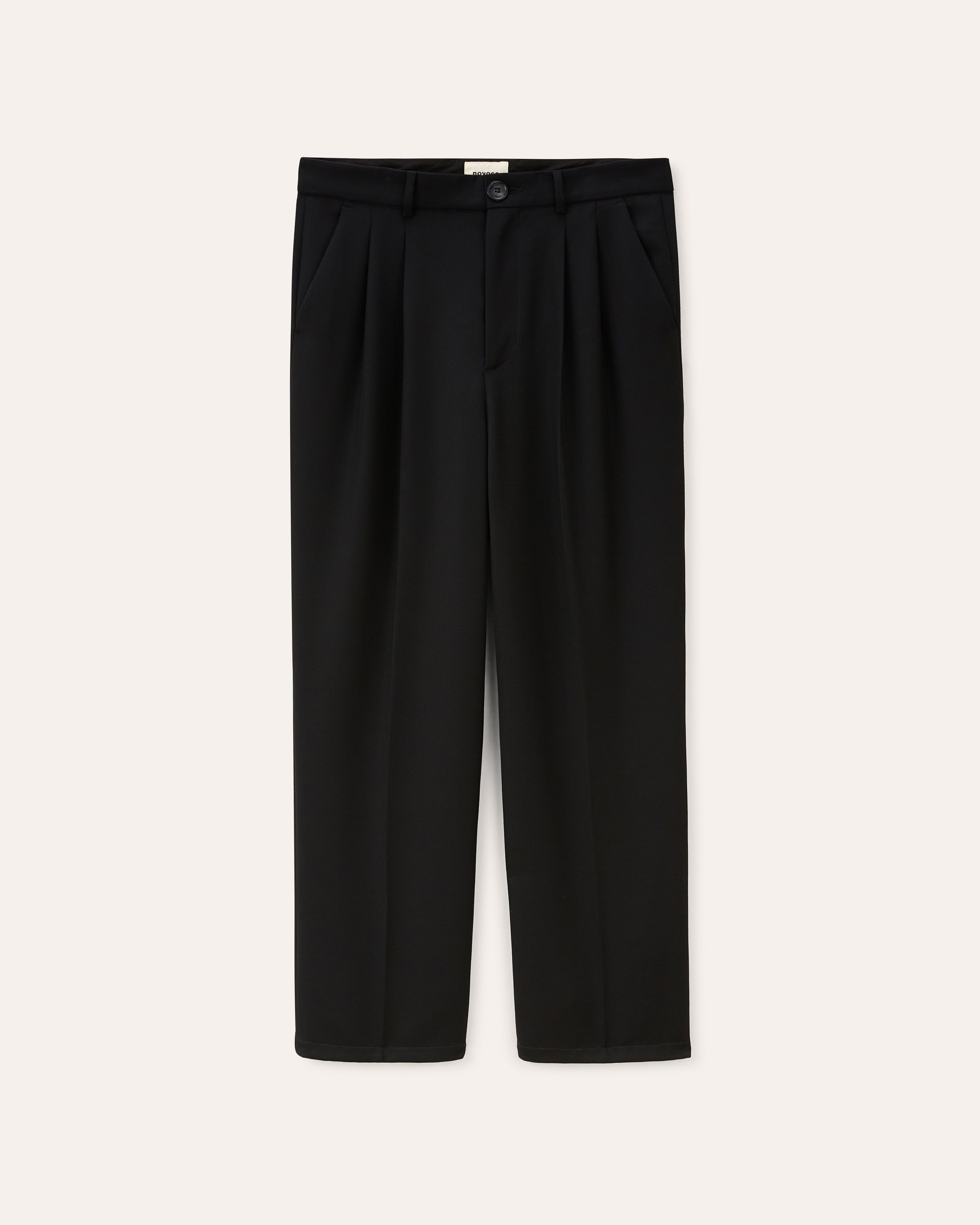 packshot ss26 studio