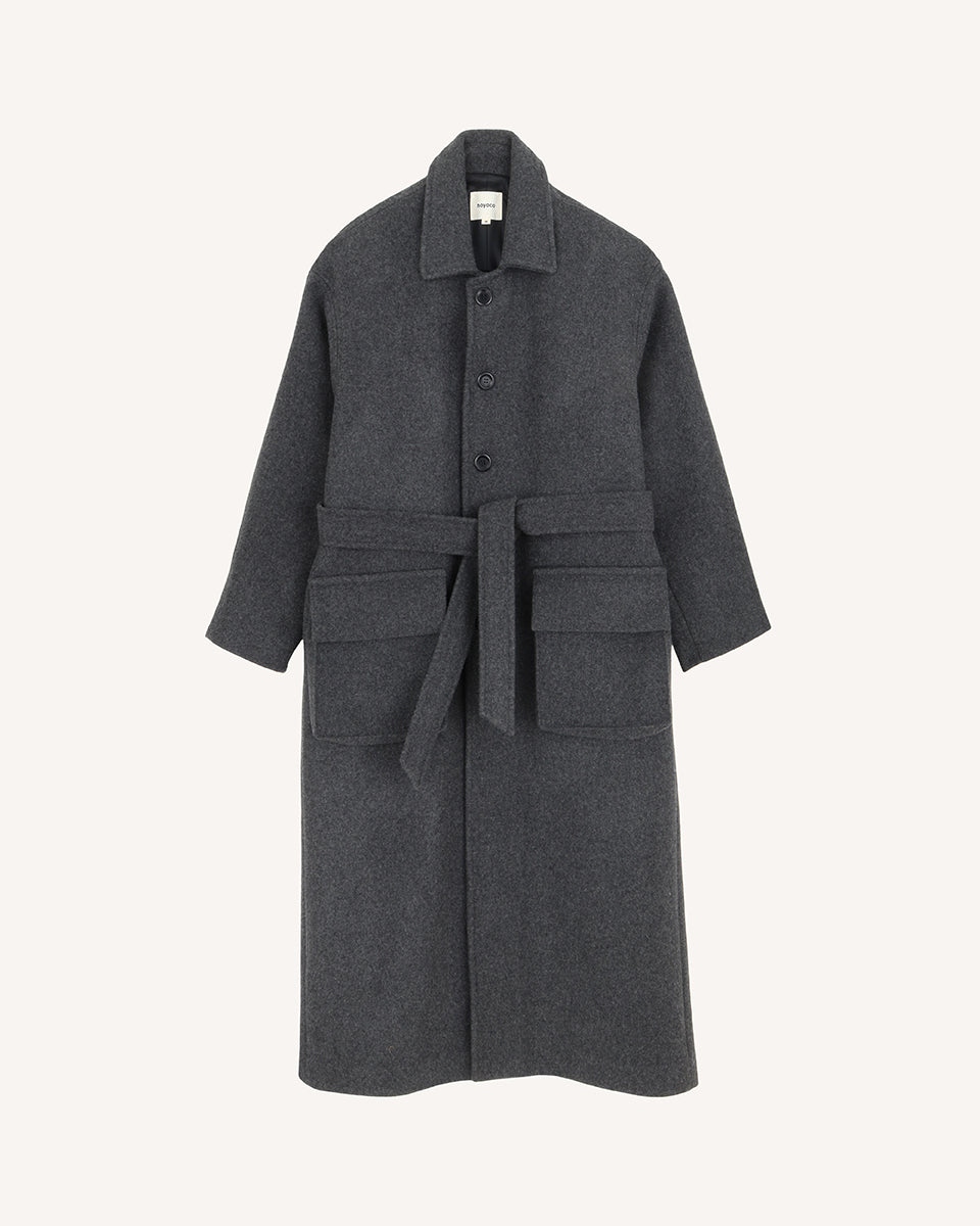 Sarvik Anthracite, manteau en laine NOYOCO, packshot AW25