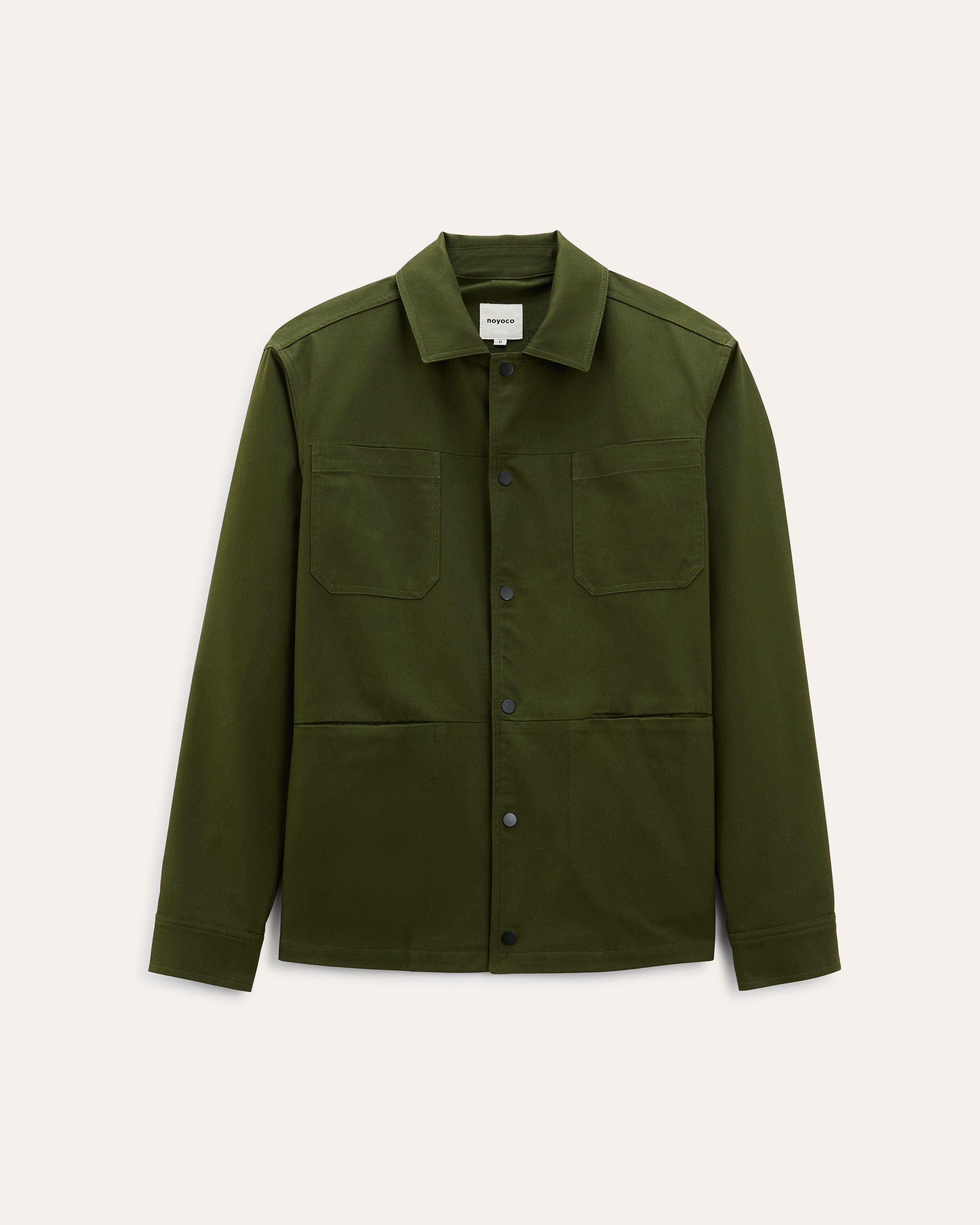 packshot ss26 studio